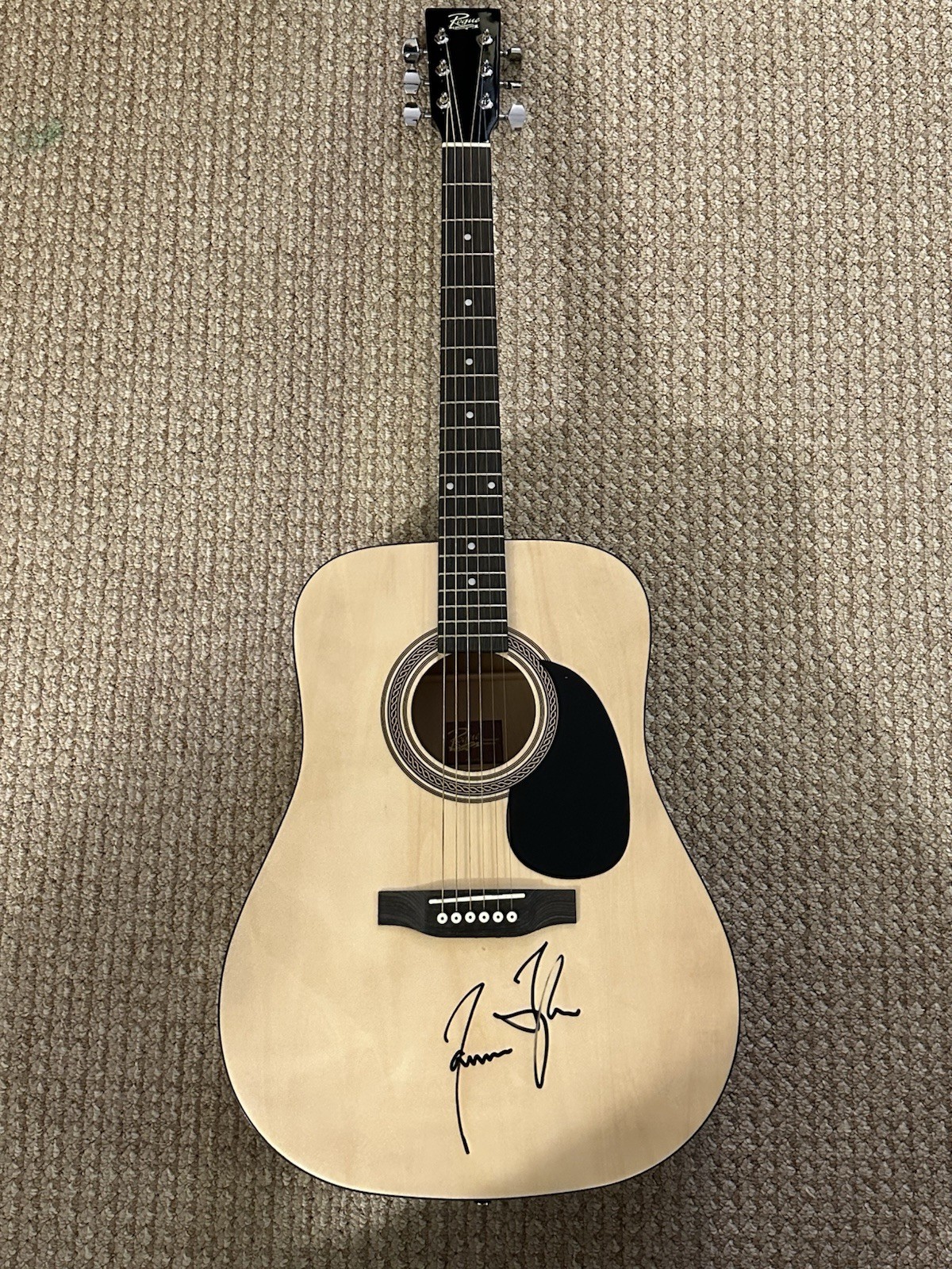 James Taylor Signed Autograph FULL SIZE Acoustic Guitar – JSA LOA RARE