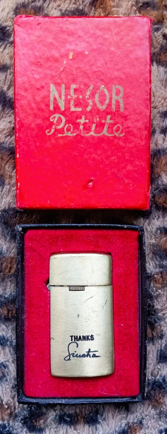 Frank Sinatra personal gift mini-lighter NESOR petit w/ box AS-IS display*