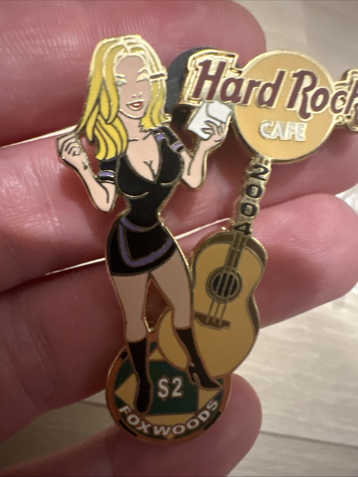 FOXWOODS,Hard Rock Cafe Pin, Sexy Server girl on 2$ chip Rare