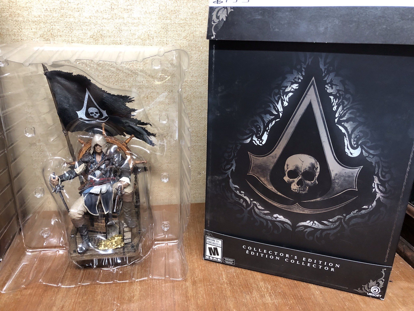 Assassin’s Creed Black Flag Resynced – Statue & Box Only (No Game Included) Ps5