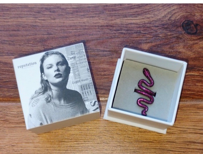 New OG Authentic Taylor Swift Reputation Tour Purple Snake Ring Rare Official