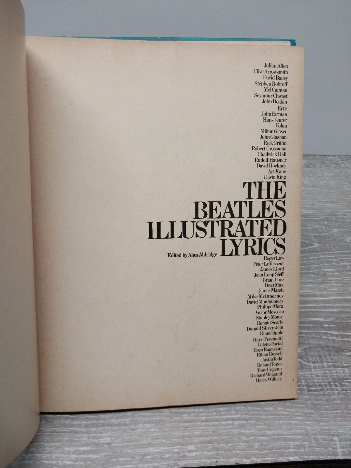 The Beatles Illustrated Lyrics Book 1969 Vintage HC 1st USA Edition
