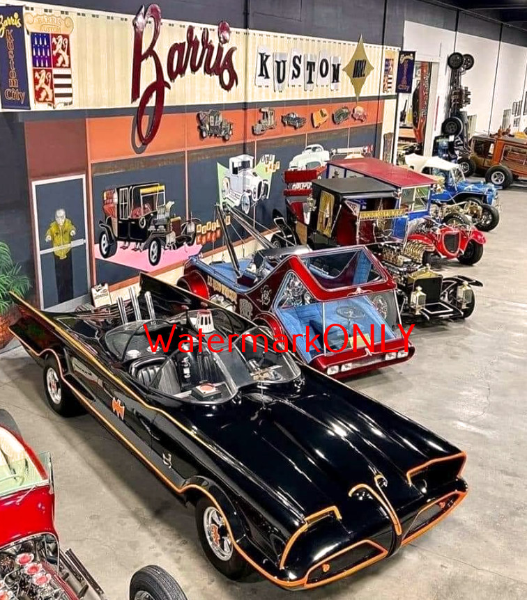 ’60’s TV “Batmobile” George Barris built & “Munster’s Koach” PHOTO! #(14)
