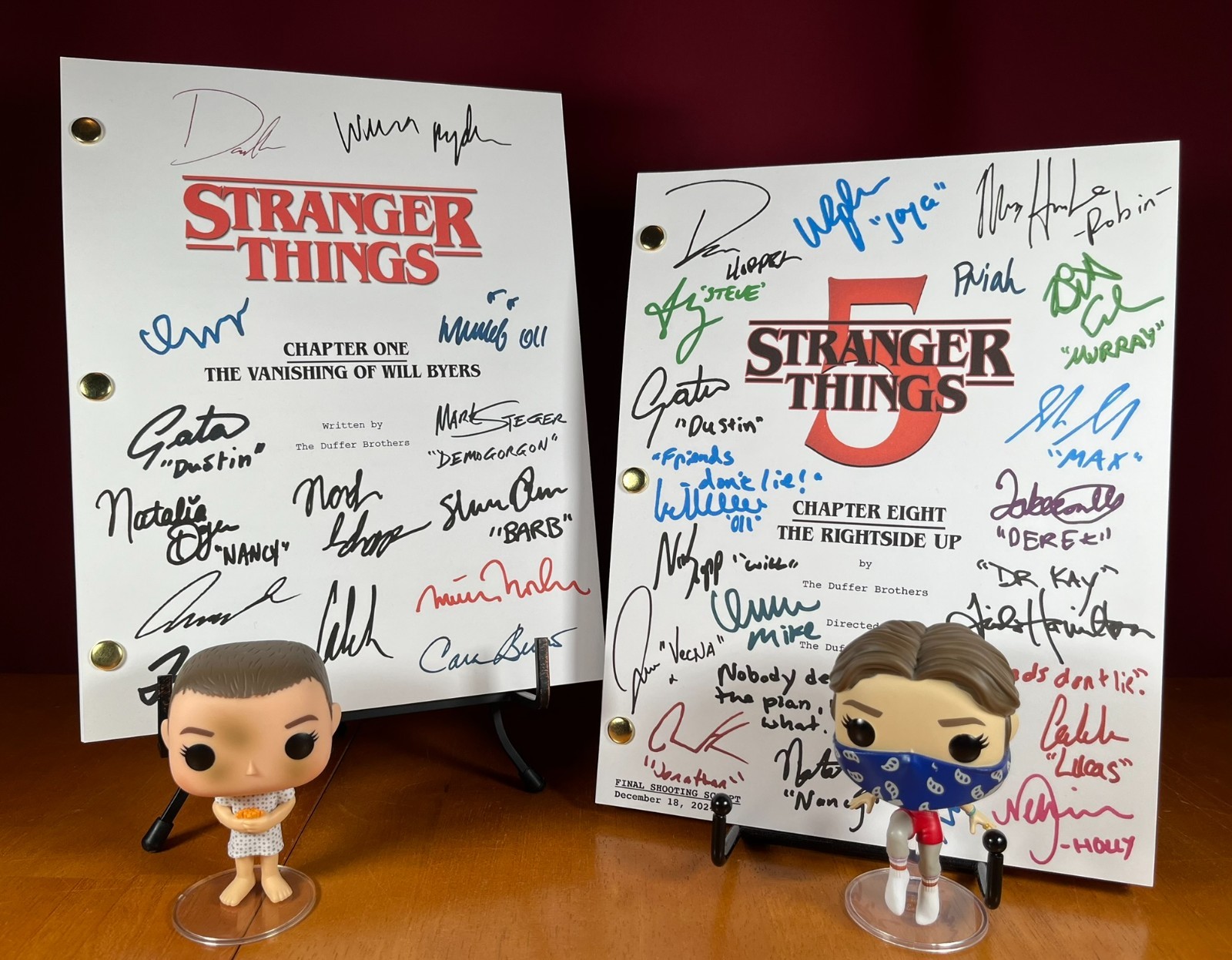 Stranger Things Pilot & Series Finale Scripts Signed- Autograph Reprints