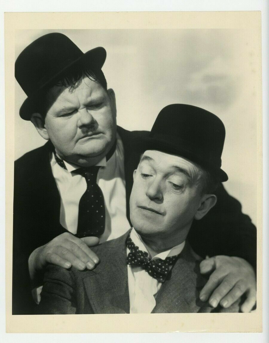 Stan Laurel & Oliver Hardy 1939 Clarence Bull 11×14 Photo Flying Deuces XL59