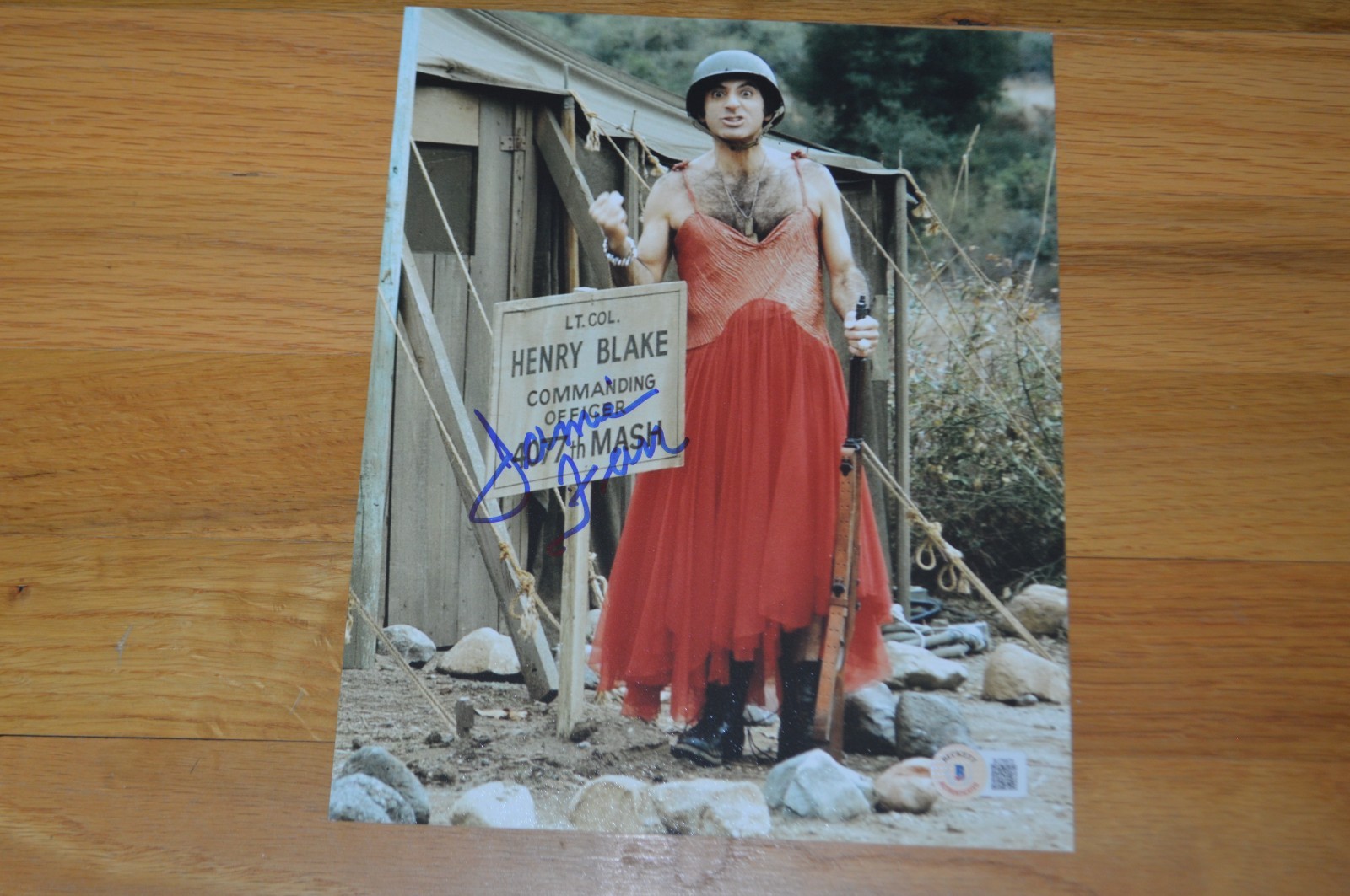 Jamie Farr Autographed M*A*S*H 8×10 Color Photo with Beckett Hologram