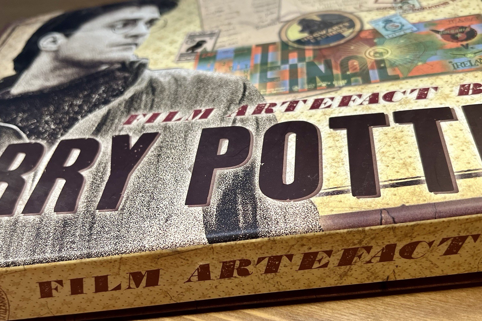 The Noble Collection Harry Potter Memorabilia: Harry Potter Film Artifact Box