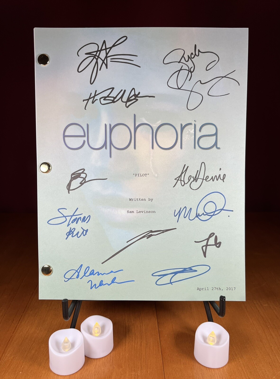 Euphoria Pilot Script Signed – Autograph Reprints – Zendaya- Euphoria Screenplay