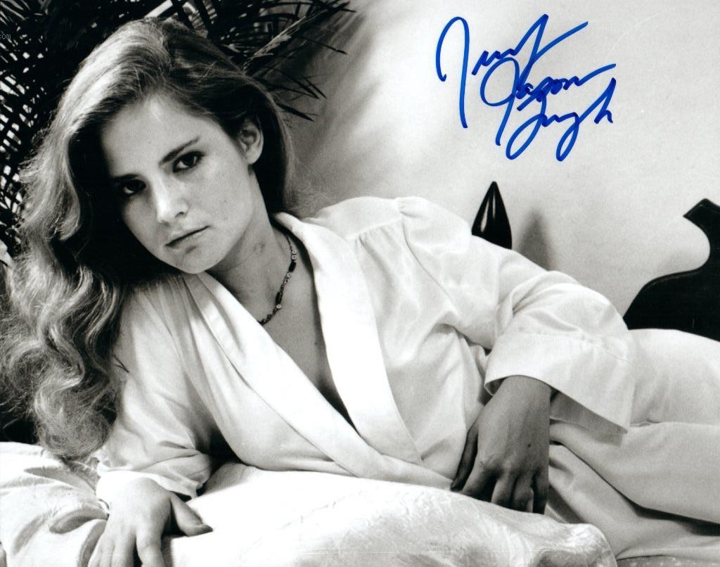 Jennifer Jason Leigh Signed 8×10 Photo MUST SEE very nice autographed + COA