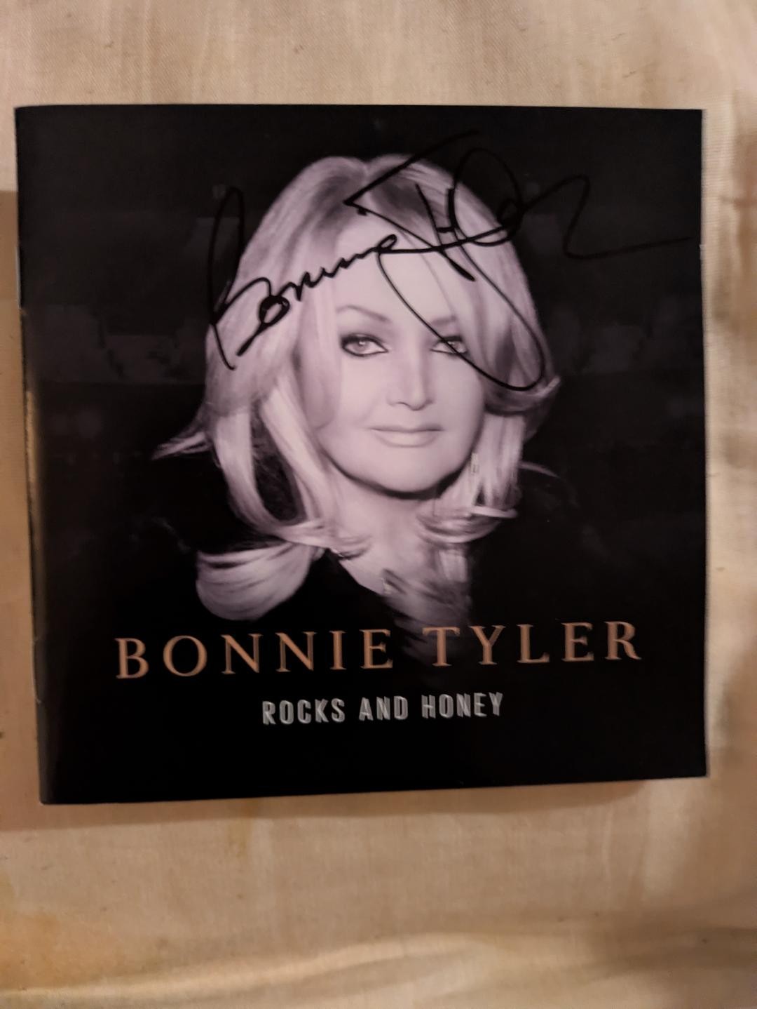 Bonnie Tyler autographed CD Rocks And Honey