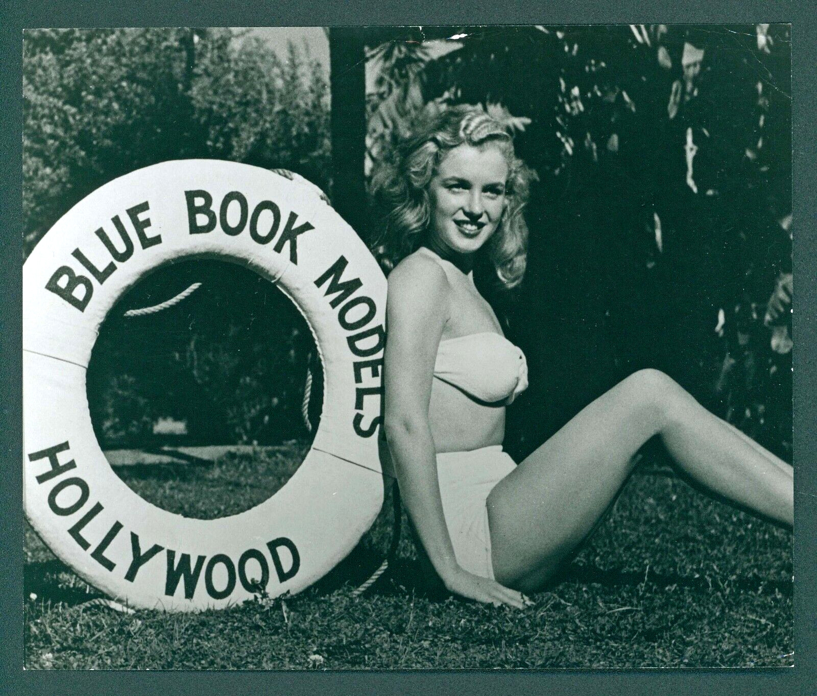 RARE MARILYN MONROE EARLY SWIMSUIT PHOTO AGE 20 JOE JASGUR ESTATE COPY VG 1946
