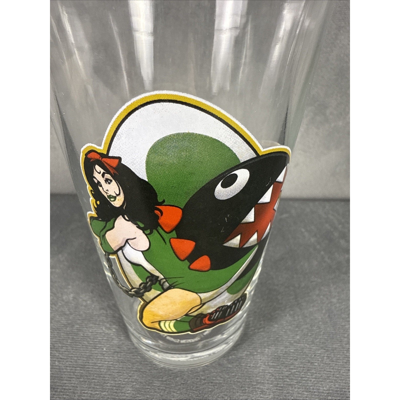 Super Mario Bombshell Female Lady Yoshi Chain Chomp Gaming Think Geek Pint Glass
