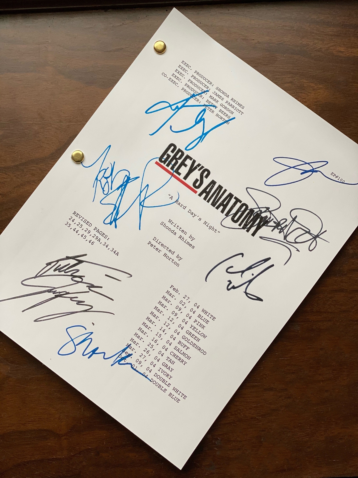 Grey’s Anatomy TV Show Script Ellen Pompeo Patrick Dempsey Sandra Oh Autograph