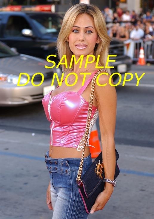 #D645 TIGHT JEANS candid photo SEXY SHAUNA SAND