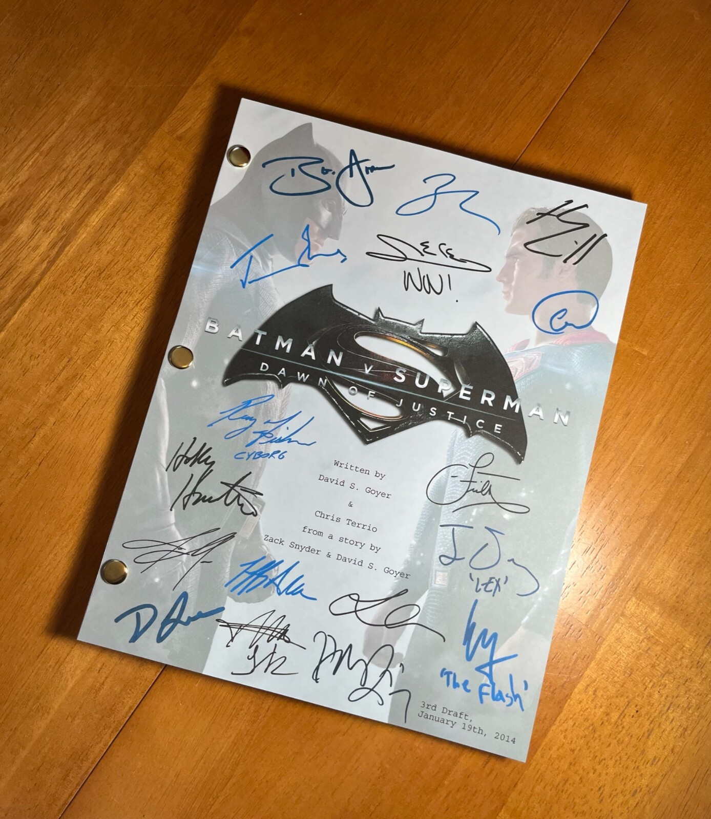 Batman v Superman Script Signed- Autograph Reprints- 151 Pages