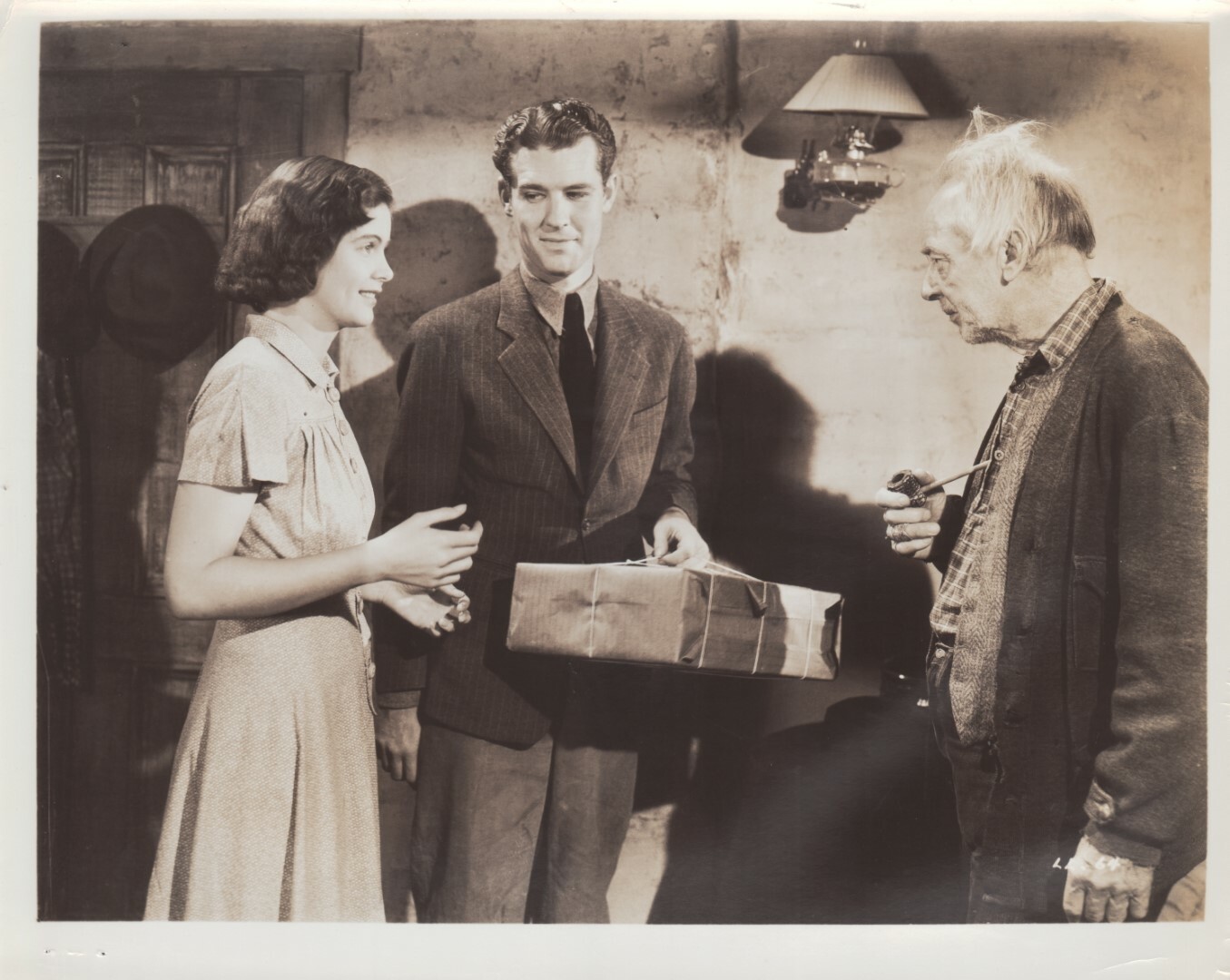 White Bondage (1937) 8×10 black & white movie photo #54