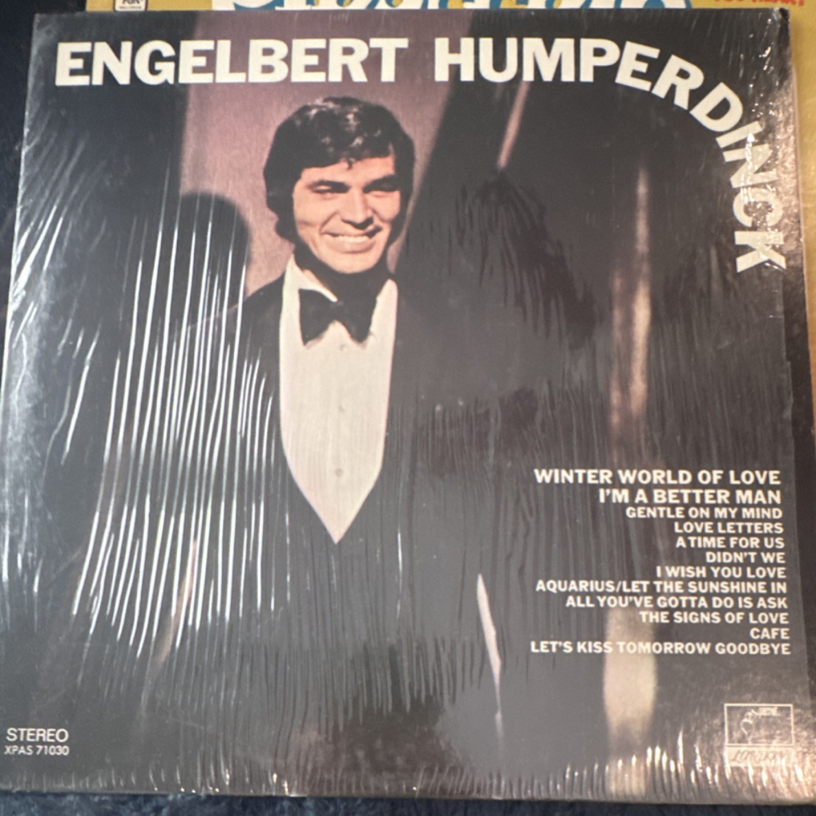 Engelbert Humperdinck Signed Vinyl Record Parrot XPAS 71030 Stereo