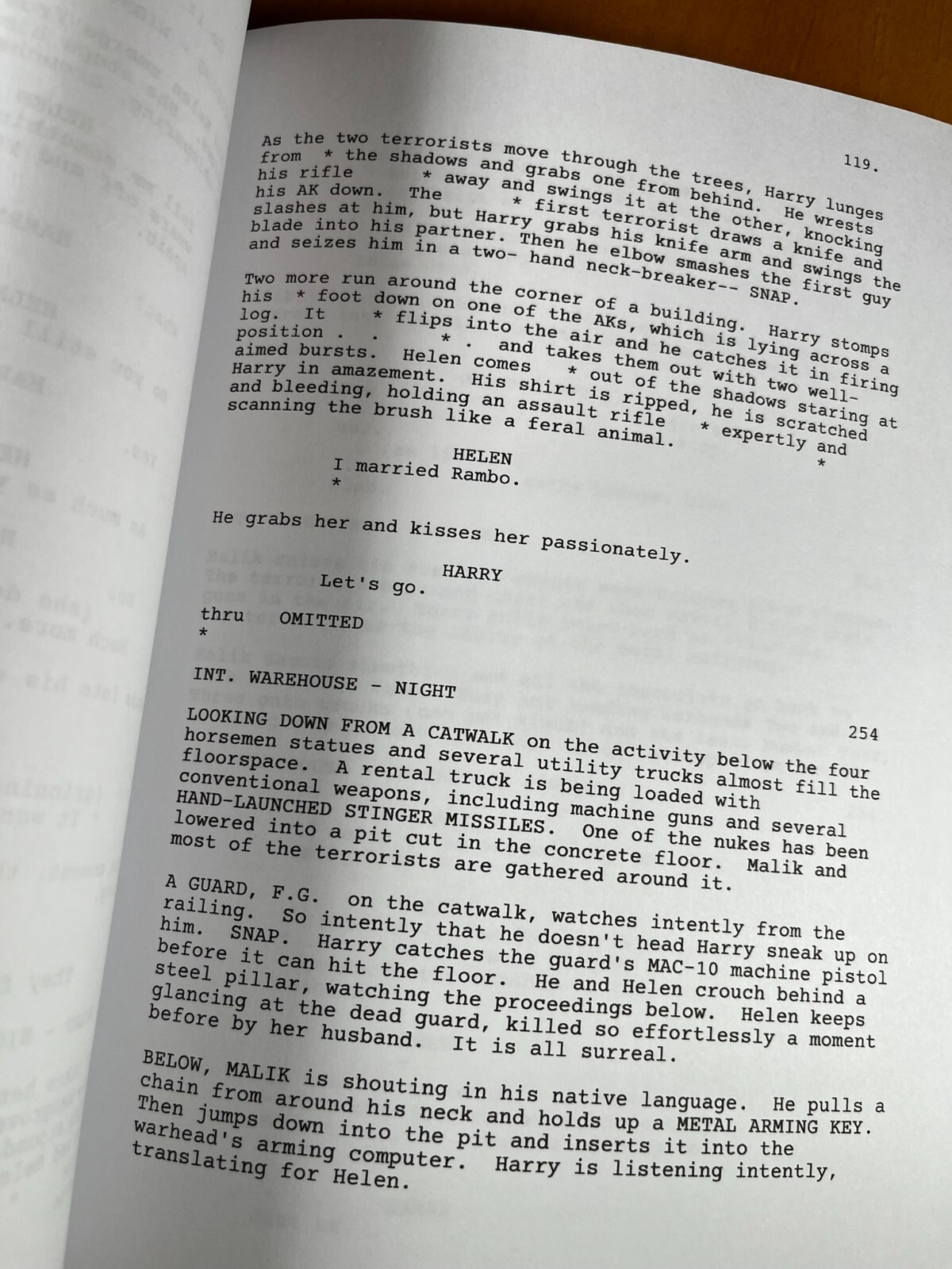 True Lies Script Signed- Autograph Reprints- 140 Pages- Arnold Schwarzenegger