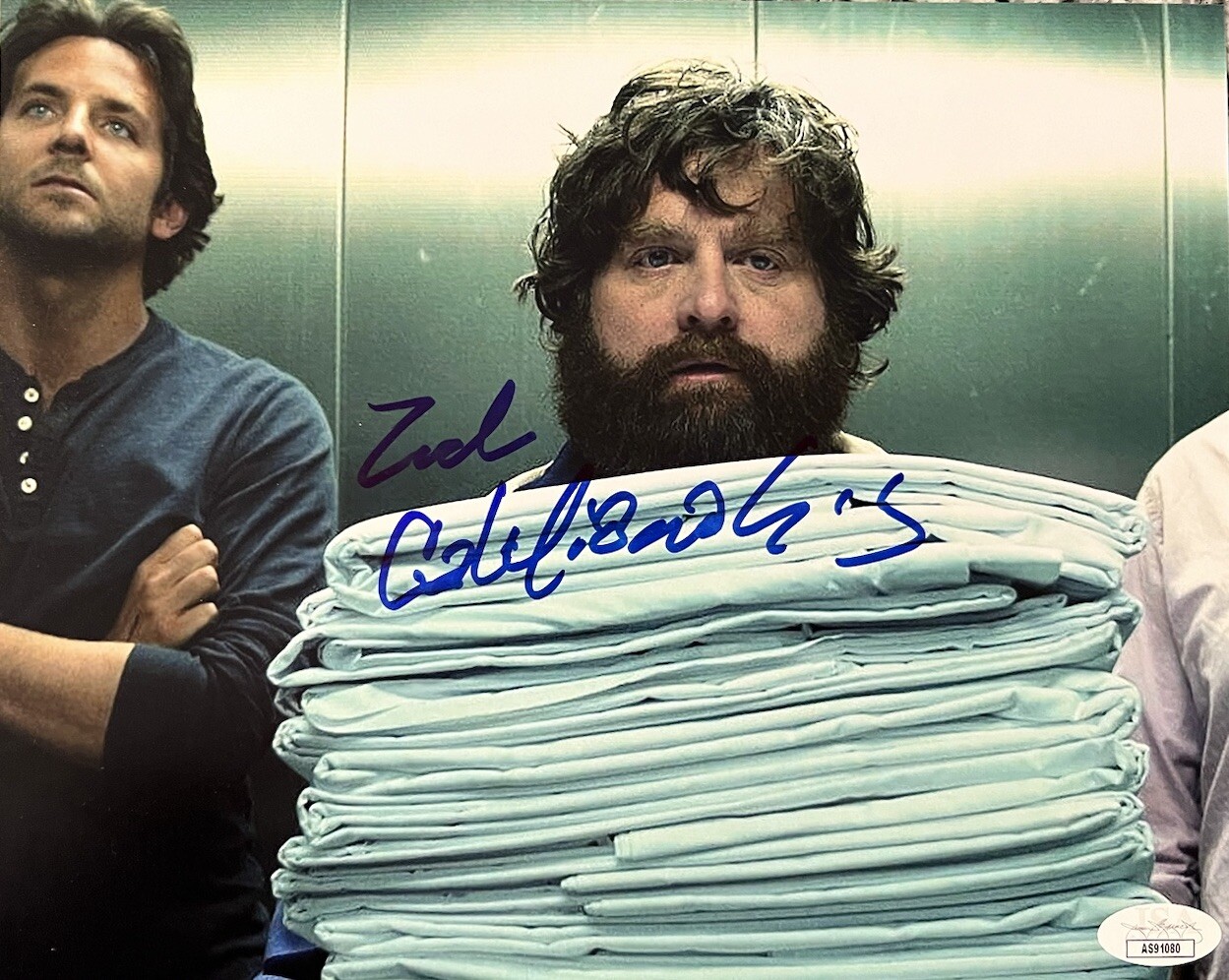 ZACH GALIFIANAKIS SIGNED 8×10 PHOTO HANGOVER MOVIE AUTOGRAPH JSA COA