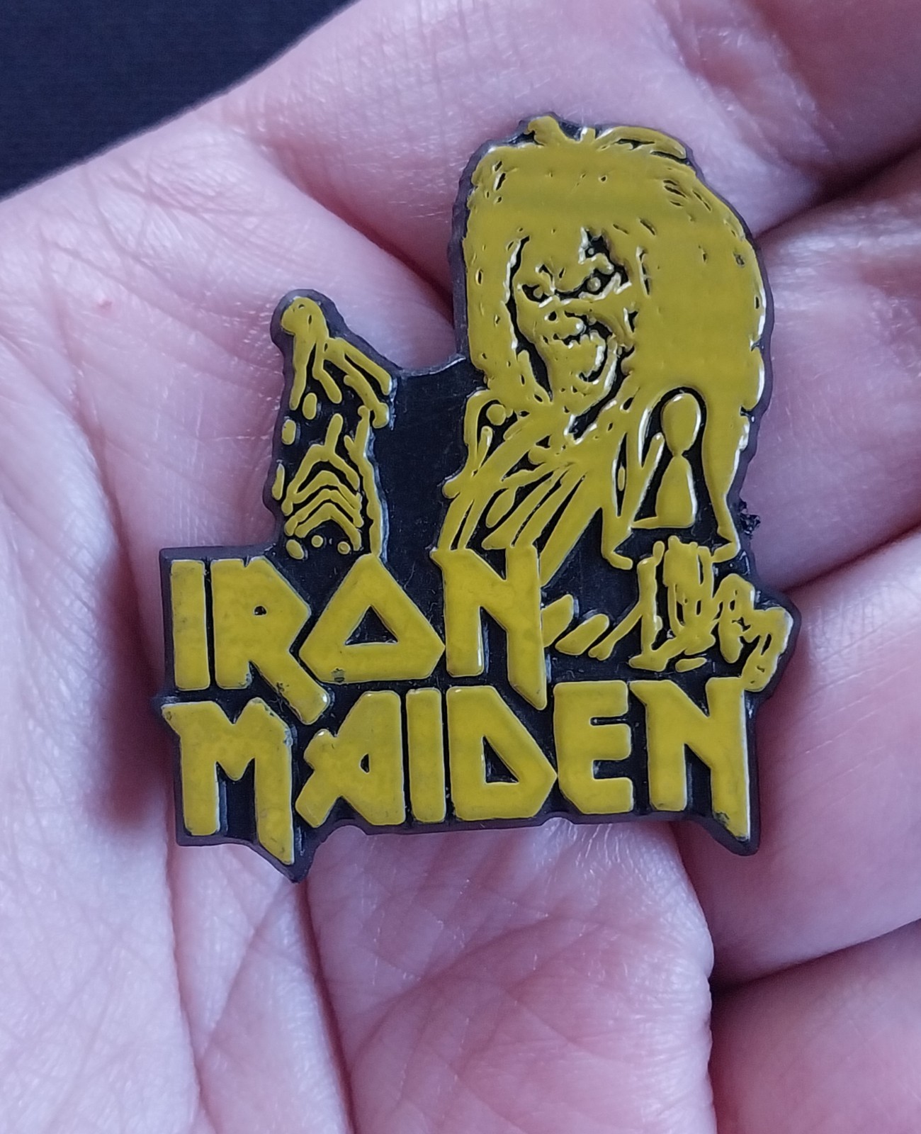 RARE Vintage IRON MAIDEN Eddie Killers Plastic Heavy METAL Pin Back Button Badge