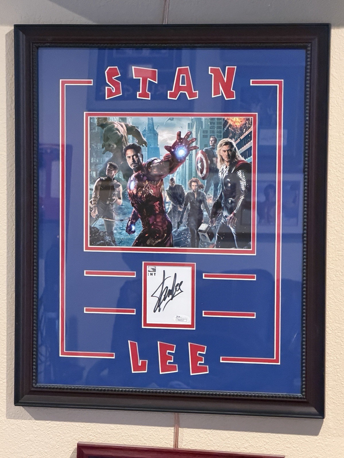 Stan Lee / Avengers / Signed/ Autograph / Framed / JSA COA 22″ x 18″