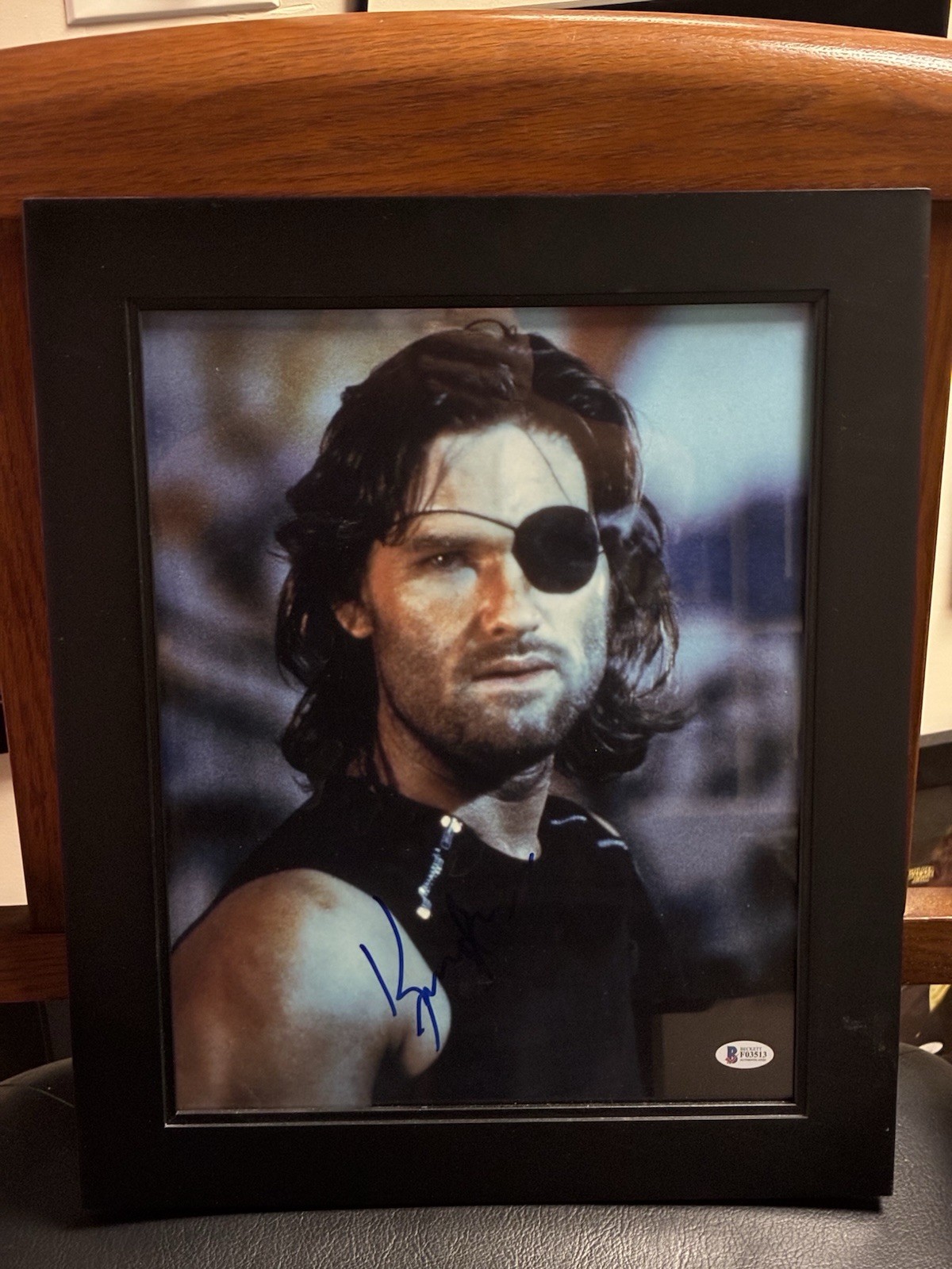 Kurt Russell 11x14beckett Escape From New York Photo