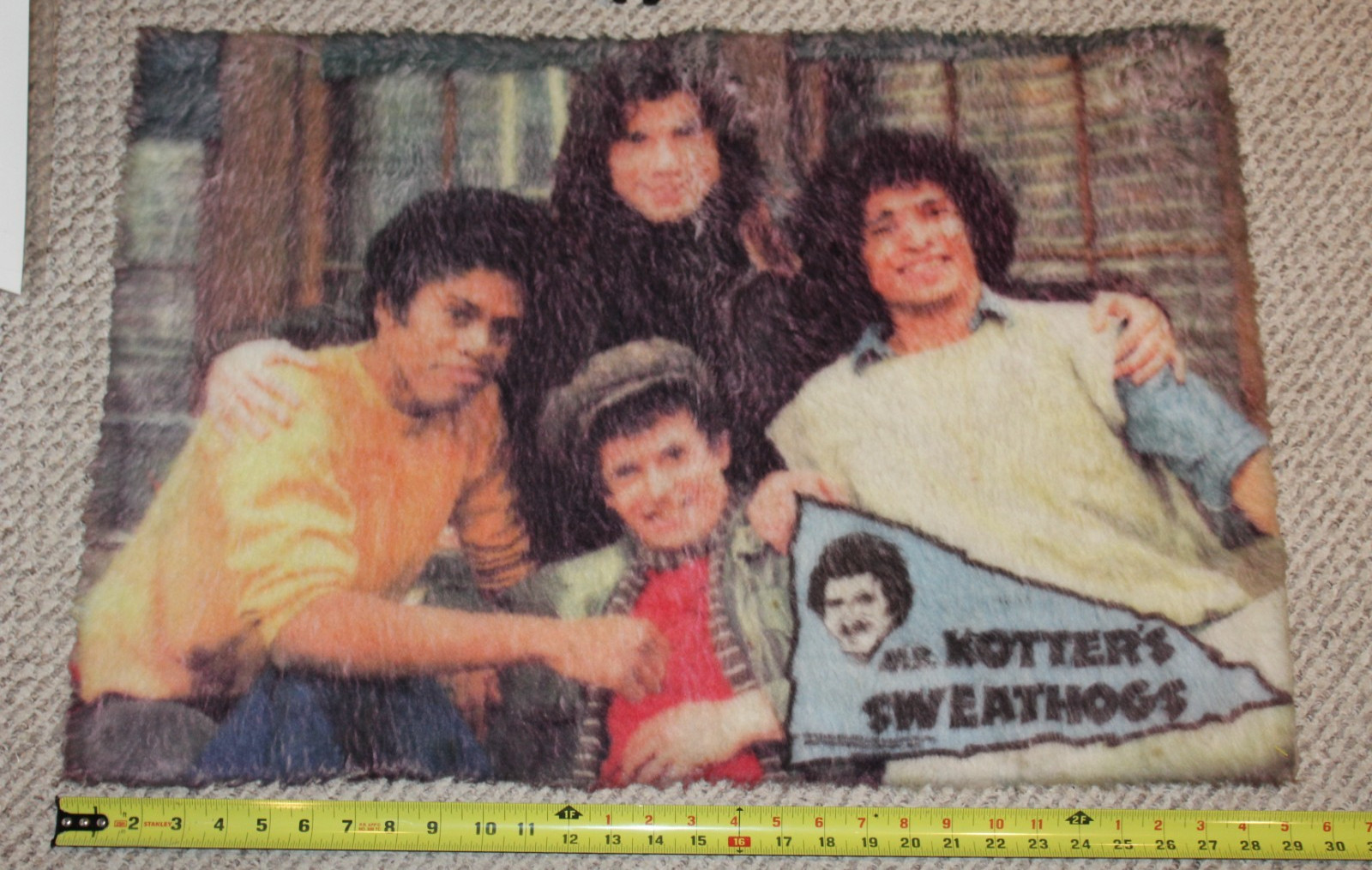 VTG 1970s Welcome Back Cotter Bath Mat Rug John Travolta Sweat Hogs TV 29×20″
