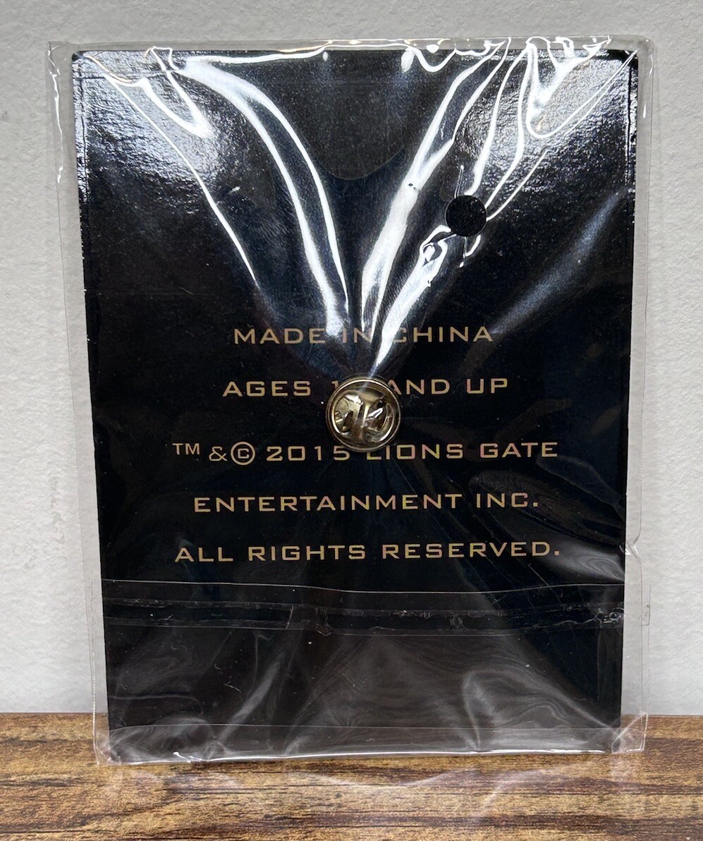 The Hunger Games Mockingjay Part 2 – Metal Pin – New/Sealed – 2015 Loot Crate