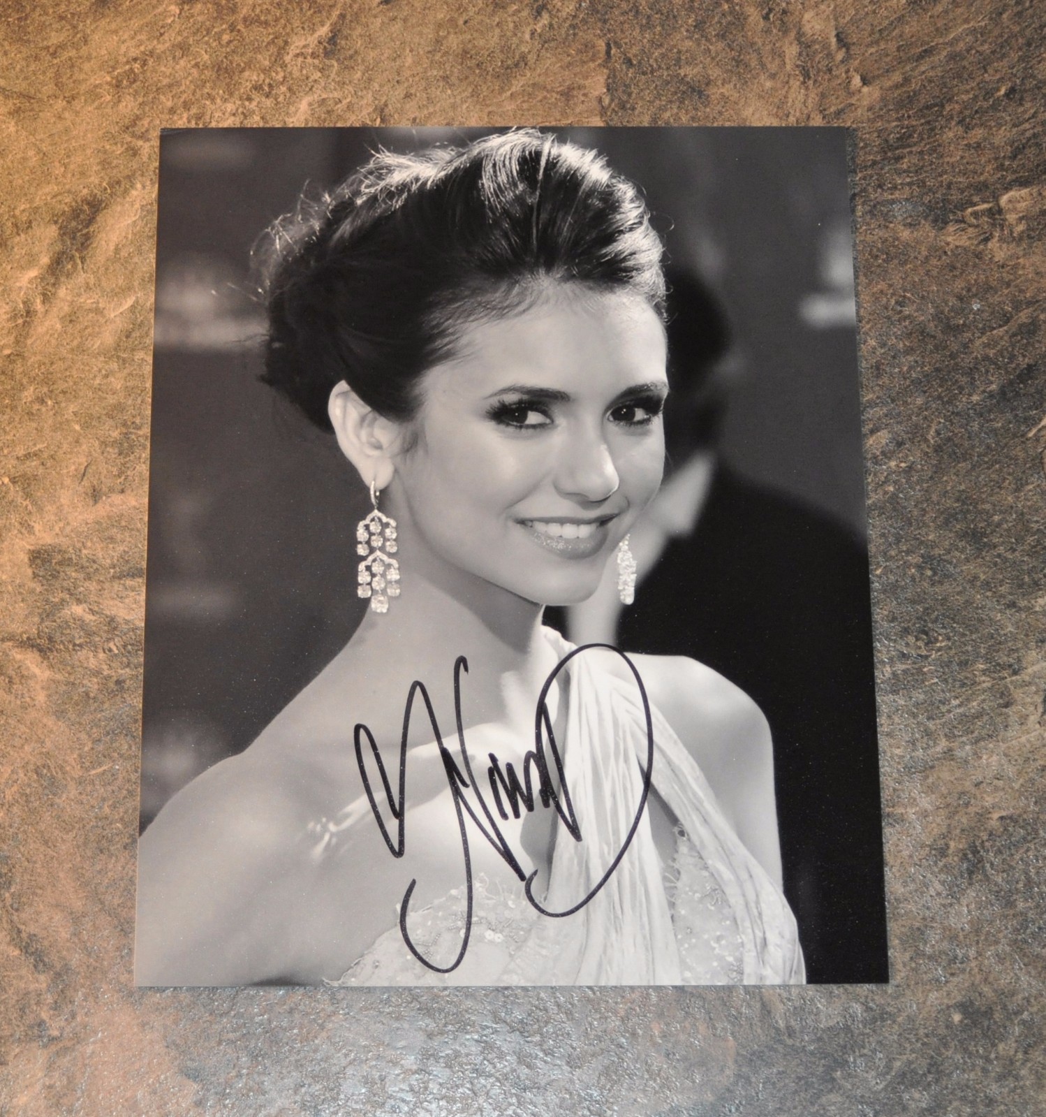 NINA DOBREV ~ ORIGINAL HAND SIGNED / AUTOGRAPHED 8×10 B&W PHOTO w/COA 1
