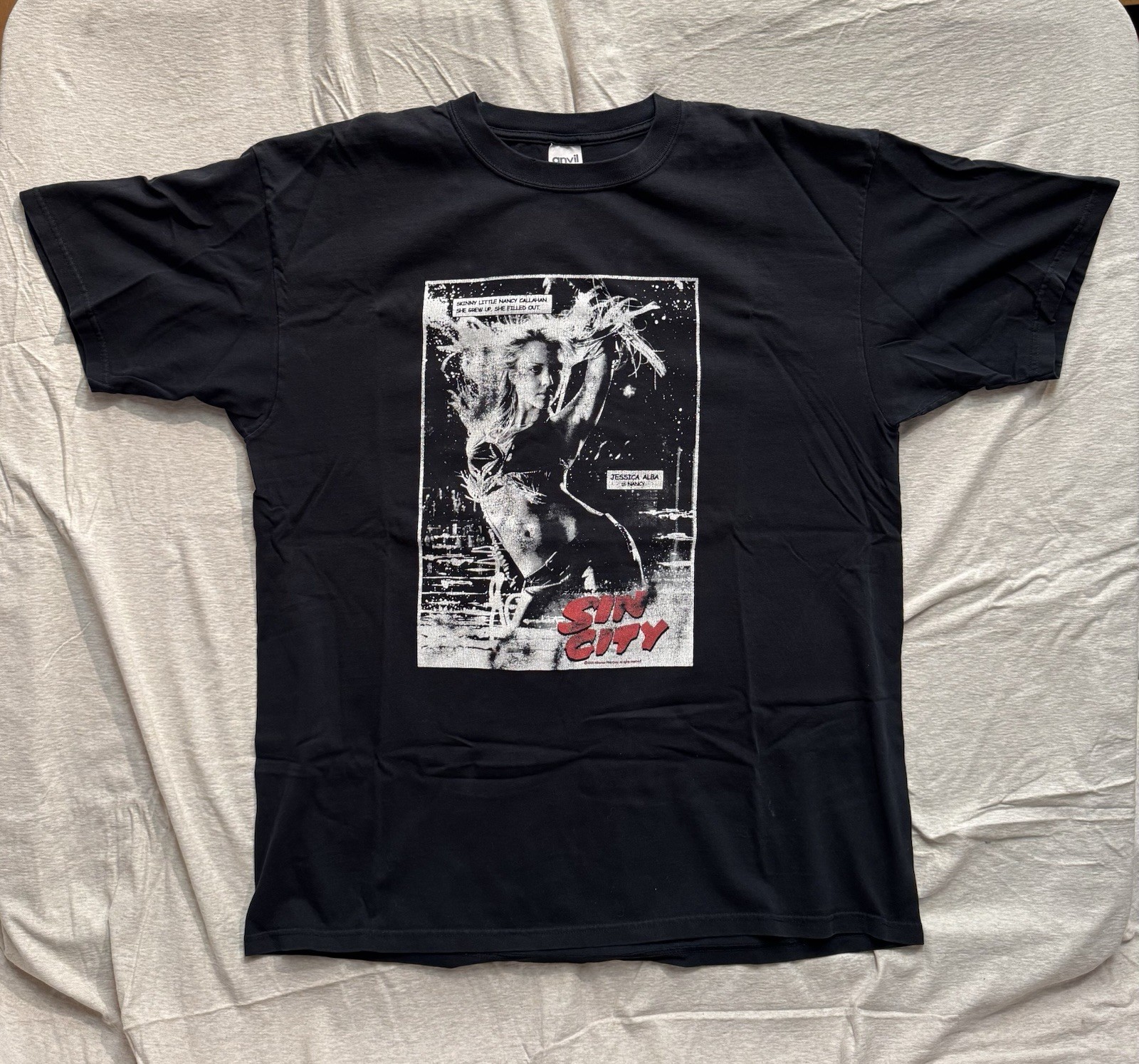 Vintage Faded 2005 Y2K Sin City Movie Promo T-Shirt 2XL Jessica Alba Nancy Anvil