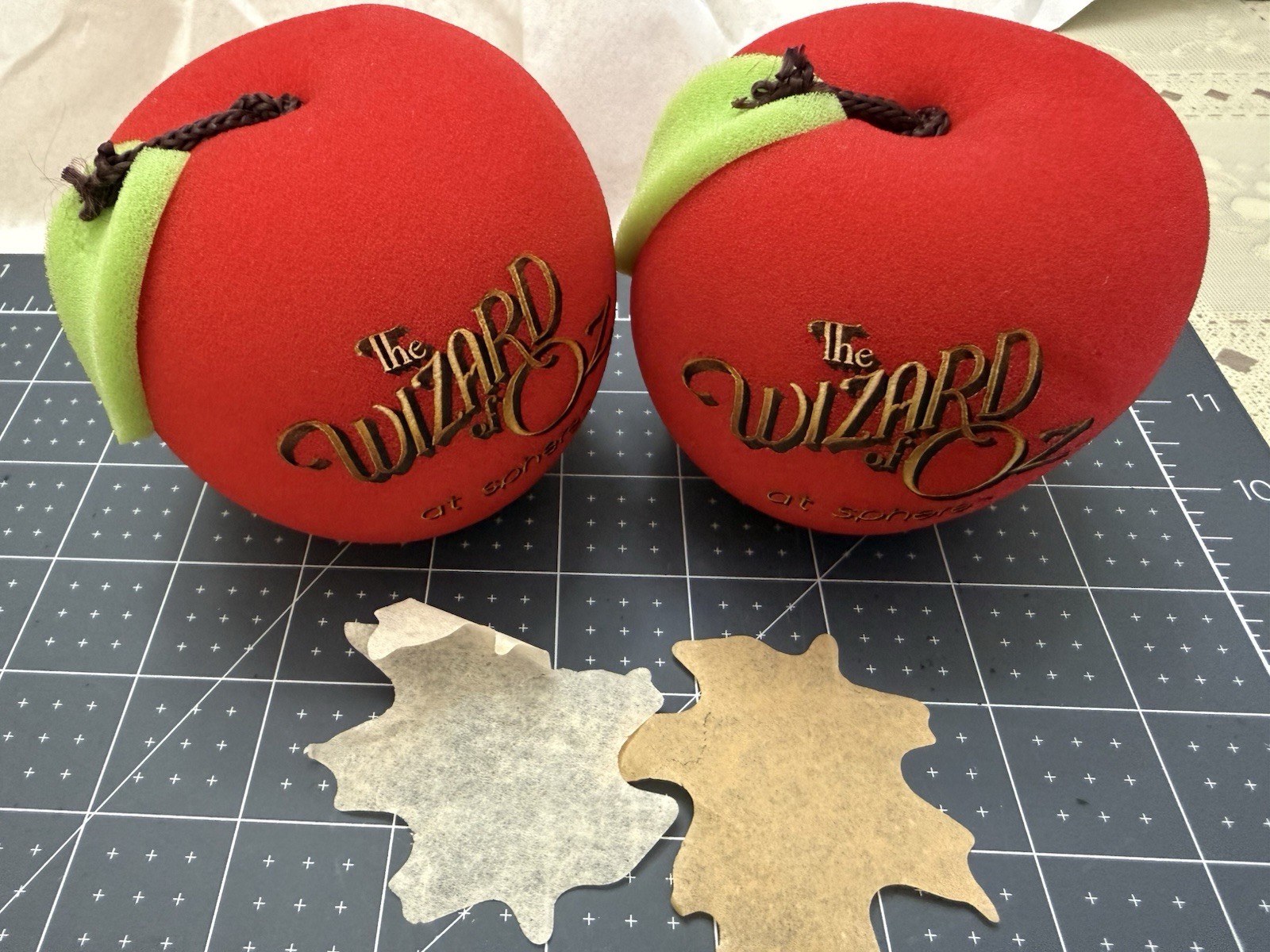 Wizard Of Oz Sphere Las Vegas Two Red Apples And Leaves AS SHOWN