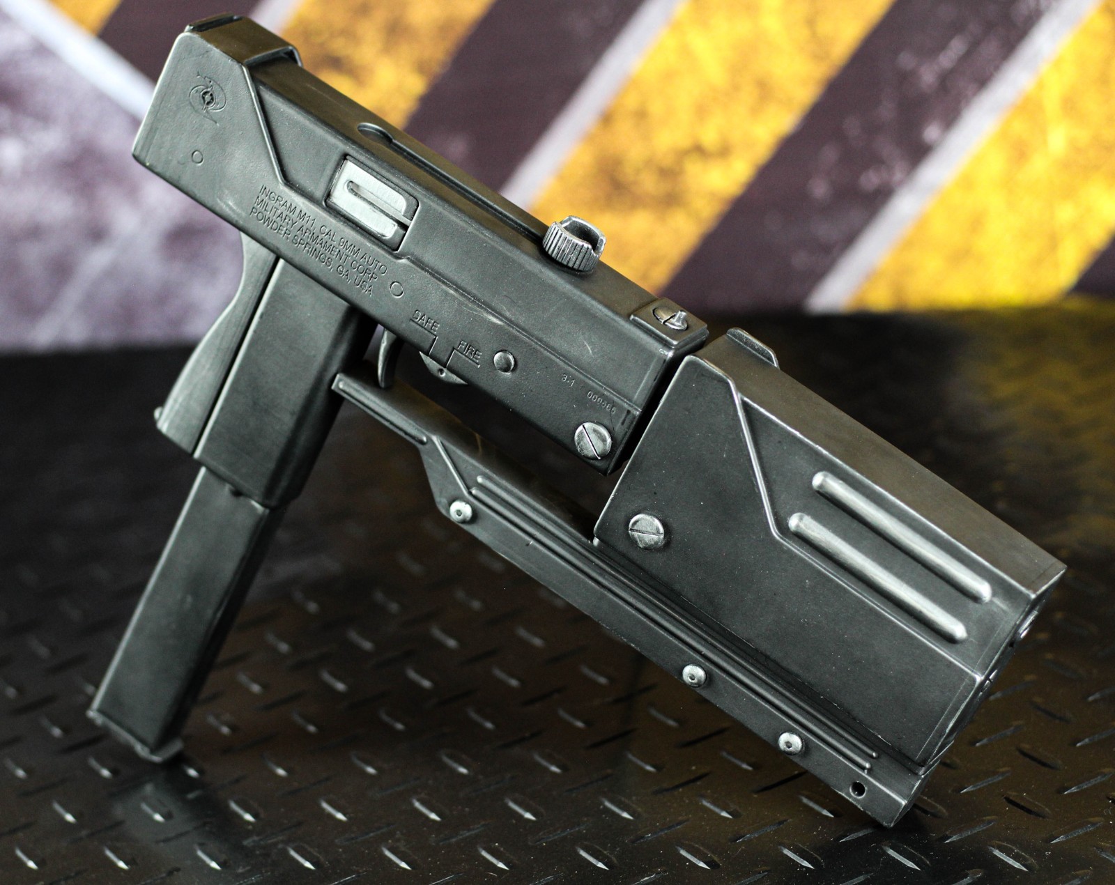 Blade MAC-11 Replica