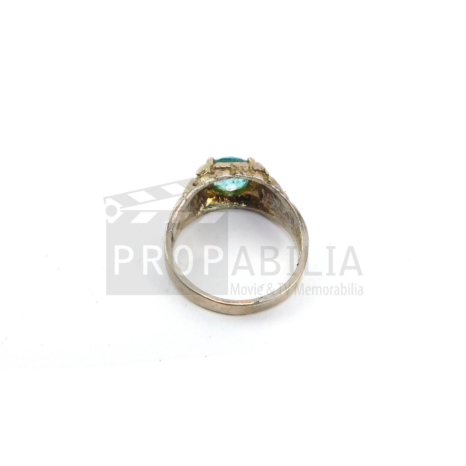 INTERVIEW WITH THE VAMPIRE Lestat Ring S01E01 Original TV Prop (1005-4360)