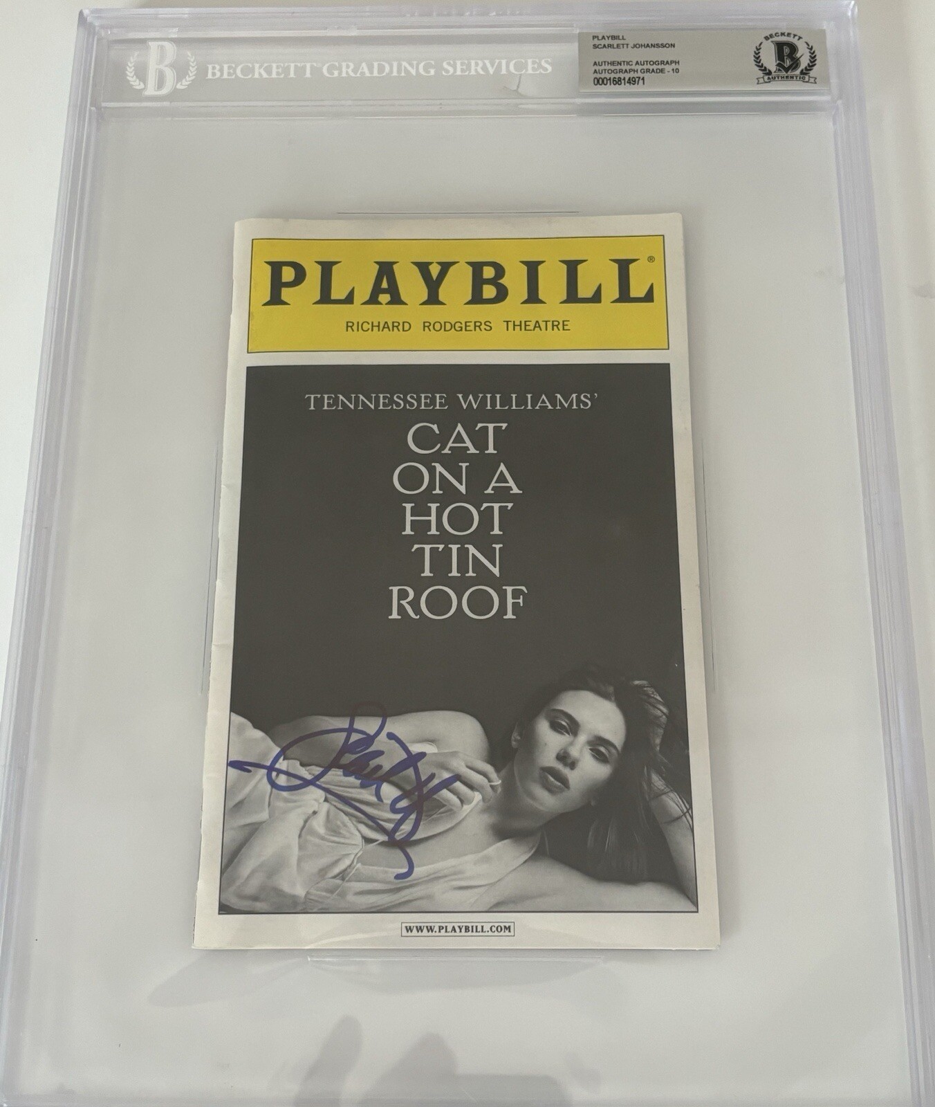 Scarlett Johansson Signed Cat On A Hot Tim Roof Playbill BAS Autograph Grade 10