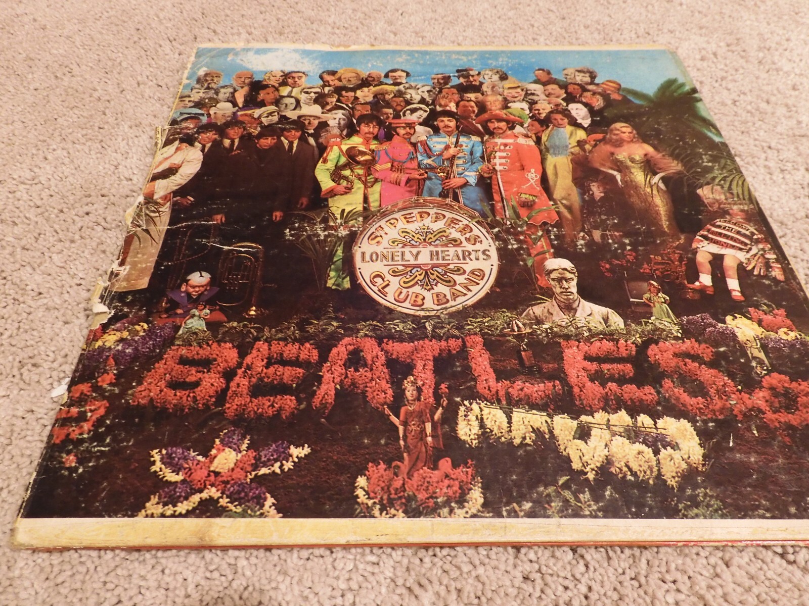 THE BEATLES SGT. PEPPERS LONELY HEARTS CLUB BAND LP 33 1/3 RPM UNTESTED