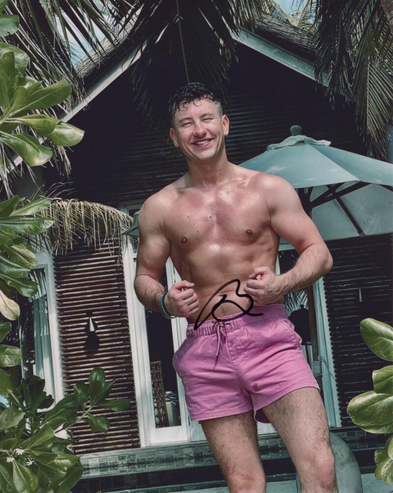 Barry Keoghan Signed Autograph 8×10 Photo – Shirtless Stud The Batman ‘s Joker