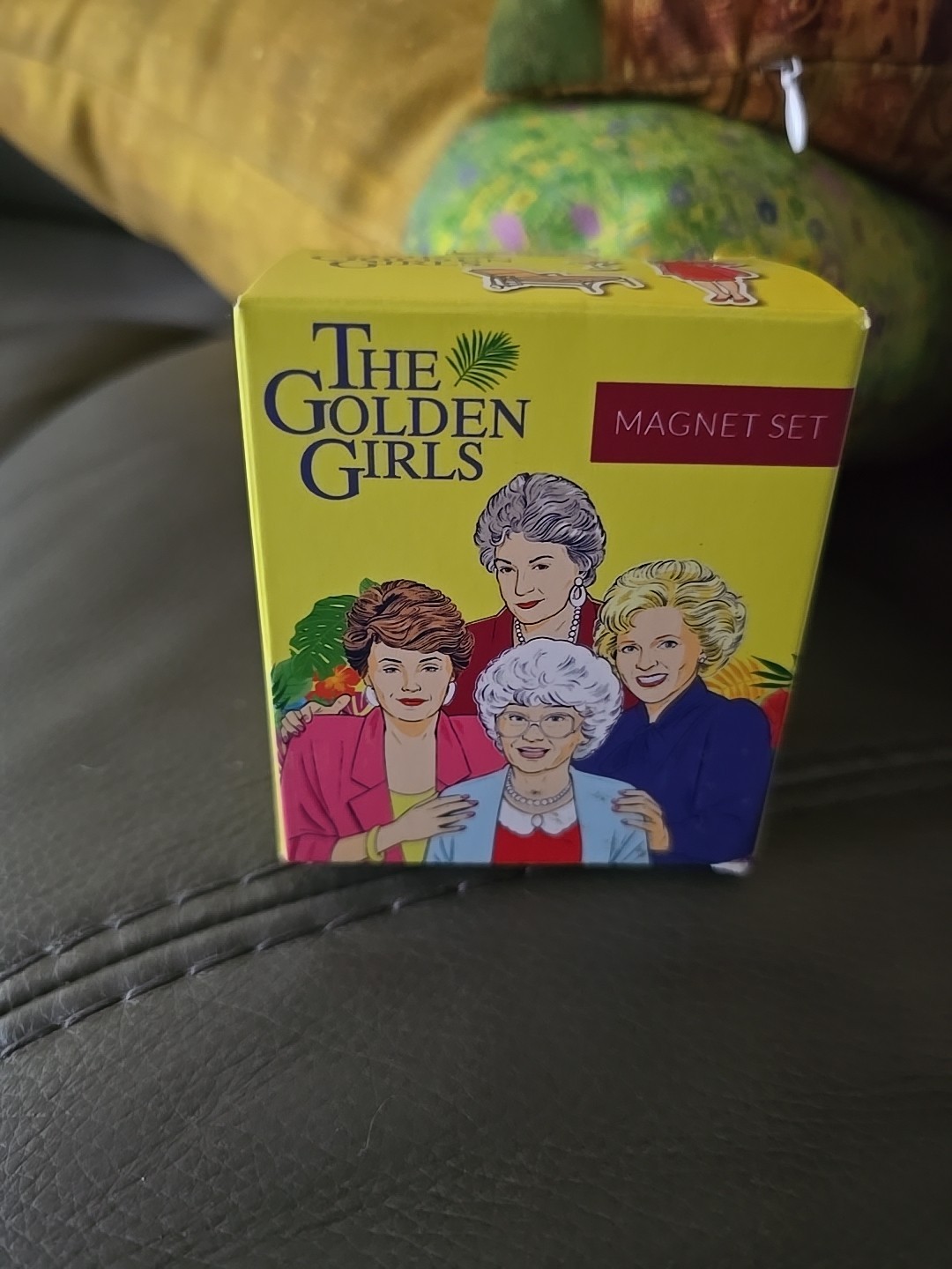 The Golden Girls : Magnet Set Running Press Mini Book 25 Magnets New OPEN BOX