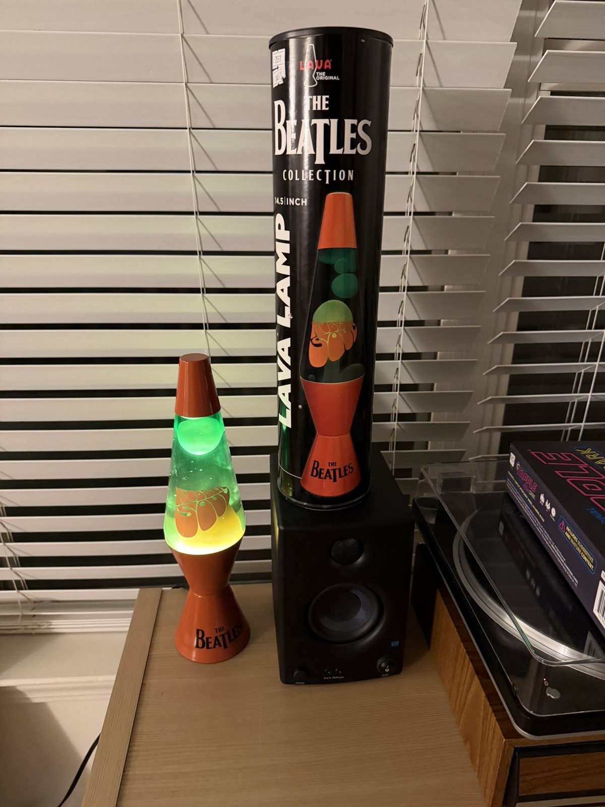 THE BEATLES RUBBER SOUL LAVA LAMP APPLE CORPS LTD EDITION ORANGE/GREEN 14.5″RARE