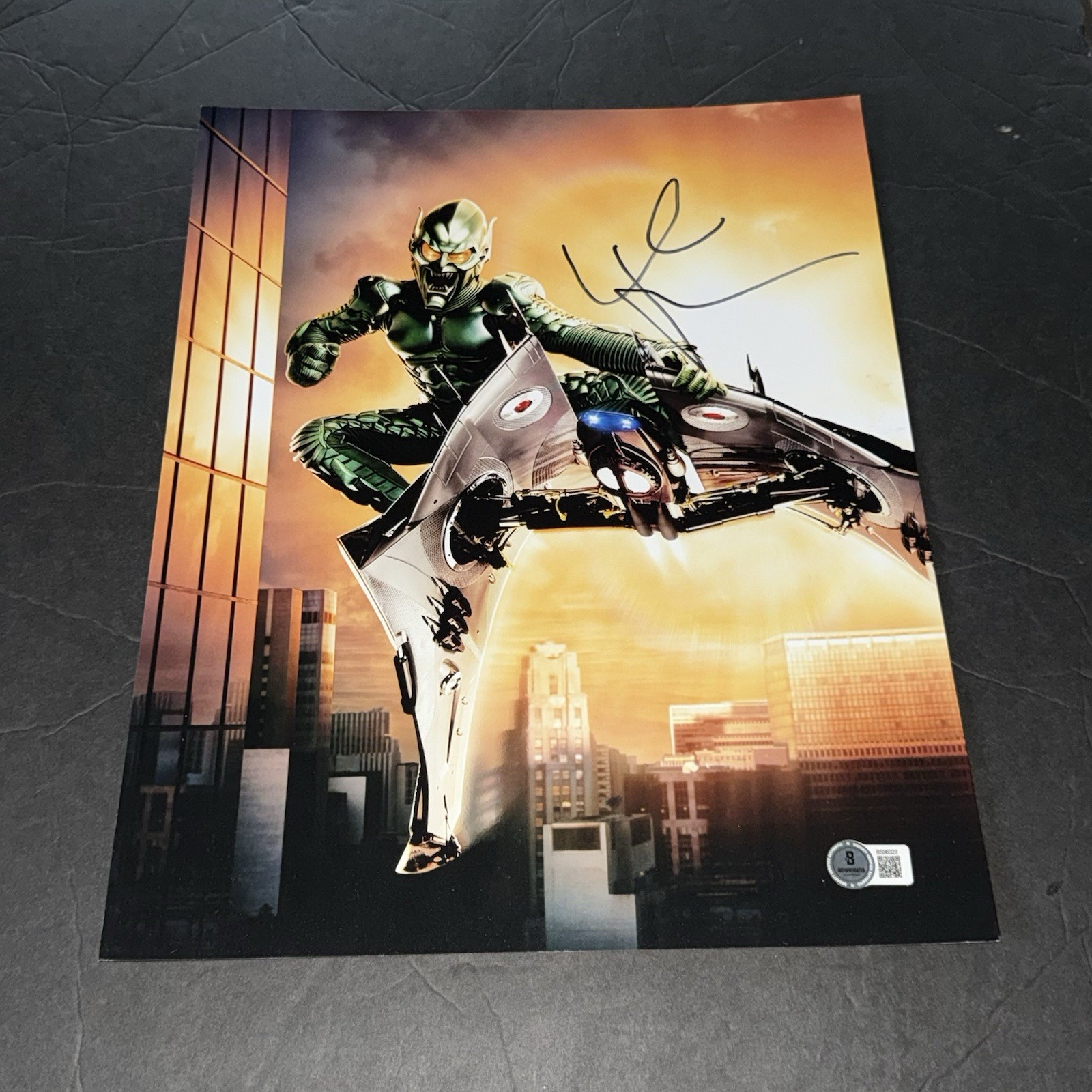 Willem DaFoe Signed Marvel Spider-Man Green Goblin 11×14 Photo Beckett BAS T