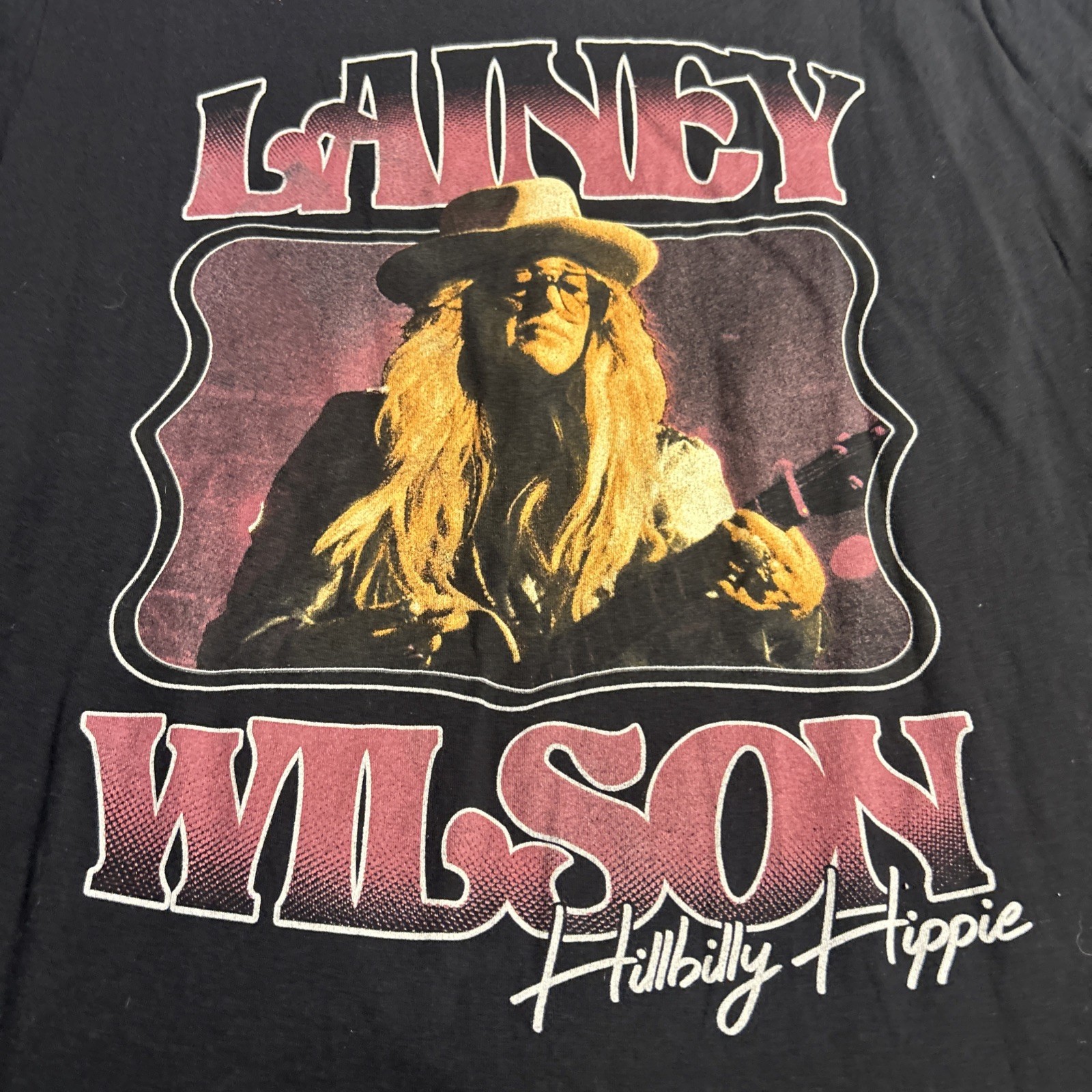 Lainey Wilson Bell Bottom Country Hillbilly Hippie Tour 2023 T-Shirt Sz XL