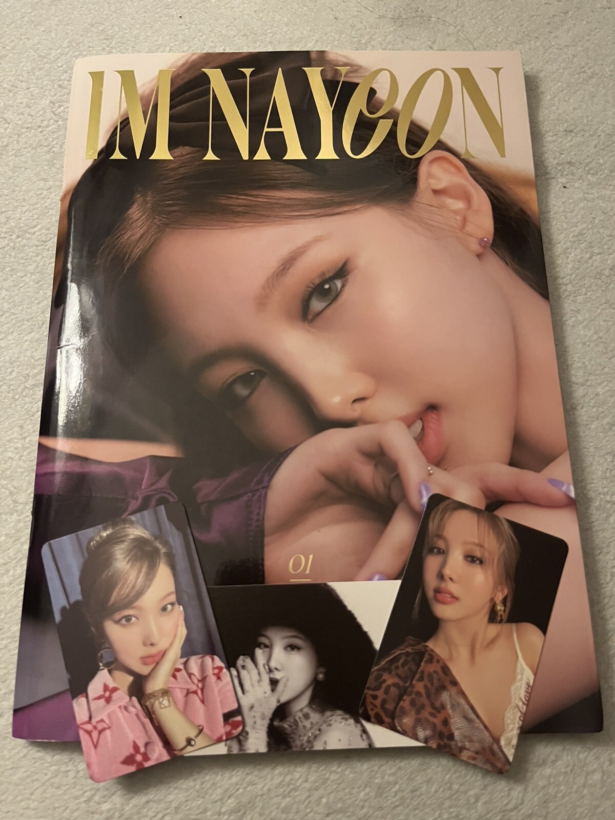 IM NAYEON Album with Photocards