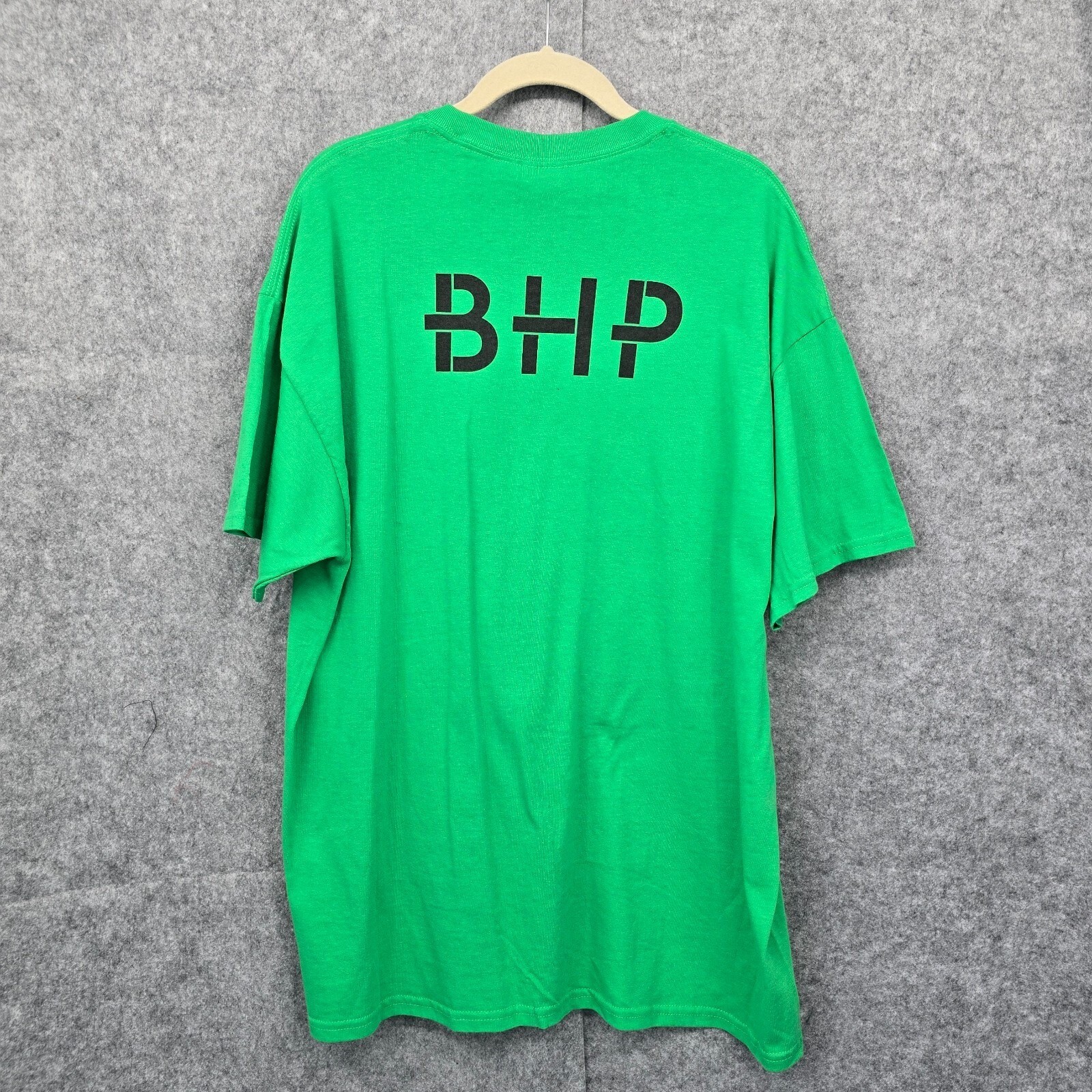 Katy Perry 2014 Prismatic Tour Local Crew T-Shirt Green Extra Large Crew Neck