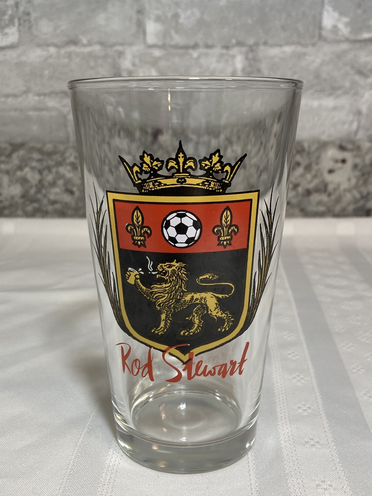 Rod Stewart 16 oz Pint Pub Beer Glass Seltzer Water Tea