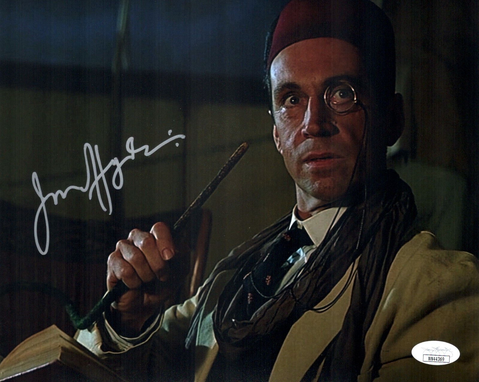 JONATHAN HYDE Signed 8×10 THE MUMMY Dr Chamberlain Autograph JSA COA Cert