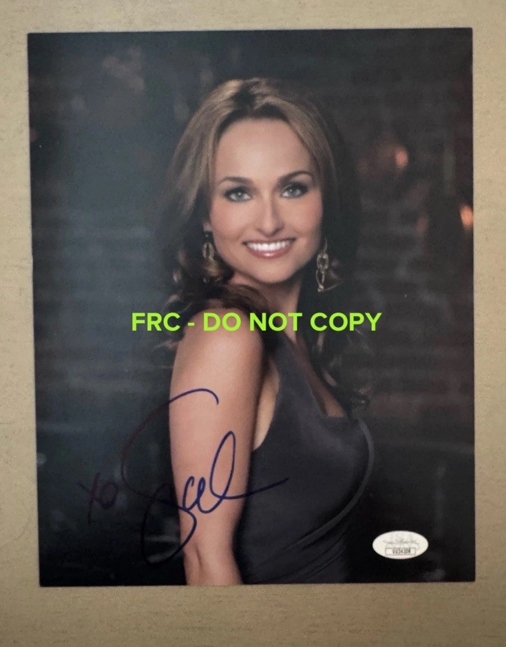 Giada De Laurentiis Signed 8×10 Color Photo Food Network Celebrity Chef JSA