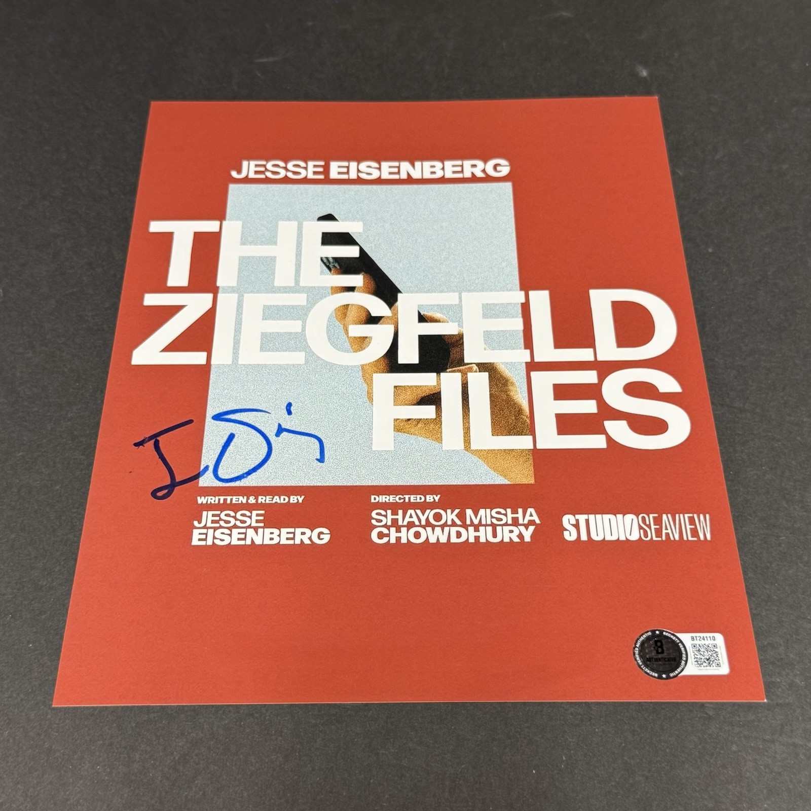 Jesse Eisenberg Signed The Ziegfeld Files Broadway 8×10 Photo Beckett BAS D