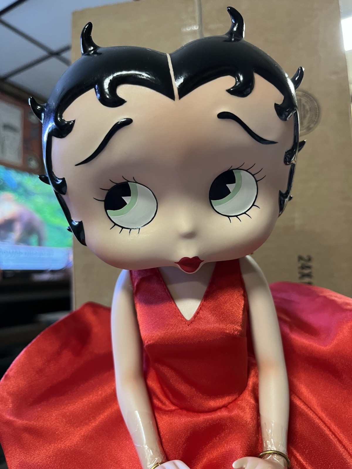 Betty Boop Porcelain Marilyn Monroe Doll Danbury mint 1995