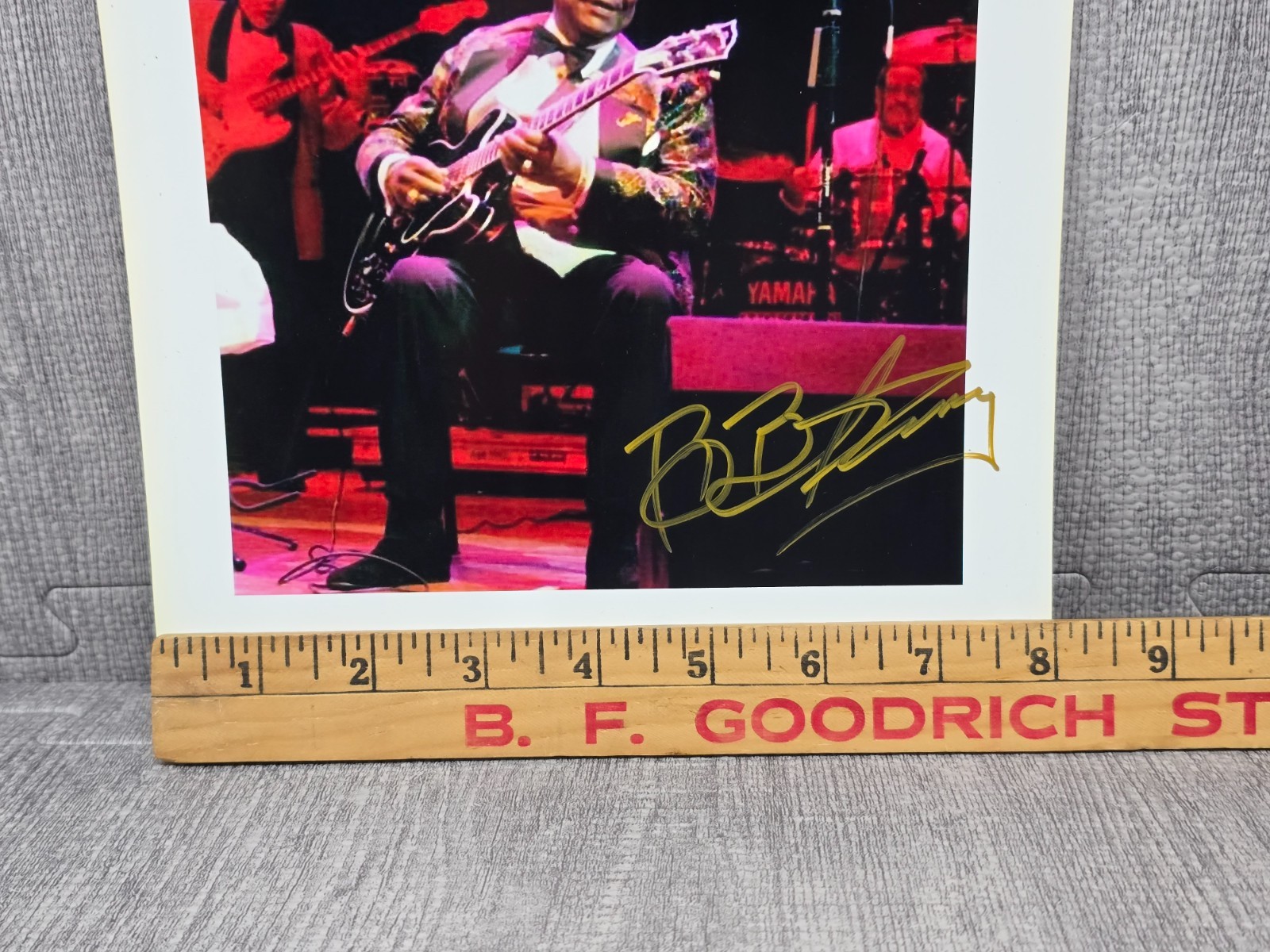 B. B. KING PICTURE SIGNED 8 by 10 “KING OF THE BLUES” Autographed w Frame