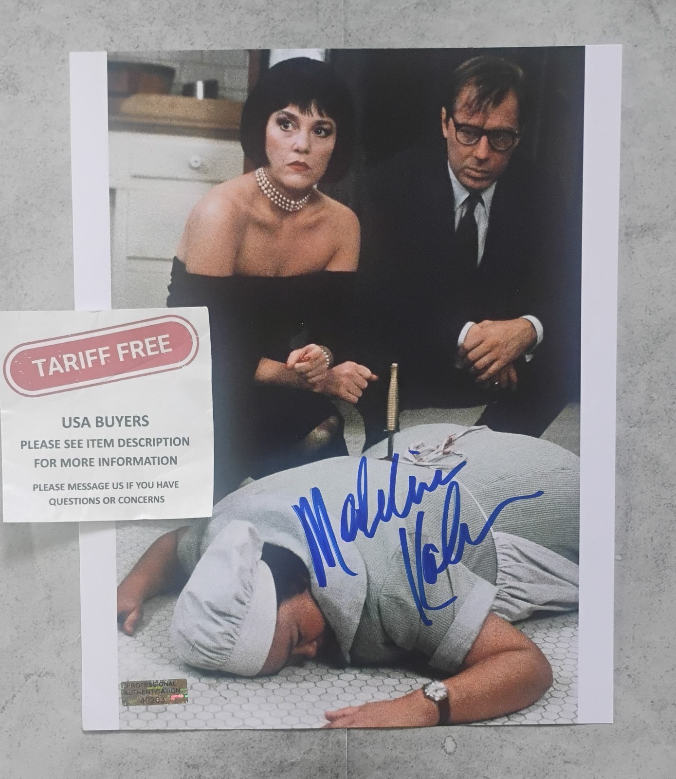 Madeline Kahn Hand Signed Autograph 8×10 Photo COA Clue Mrs White