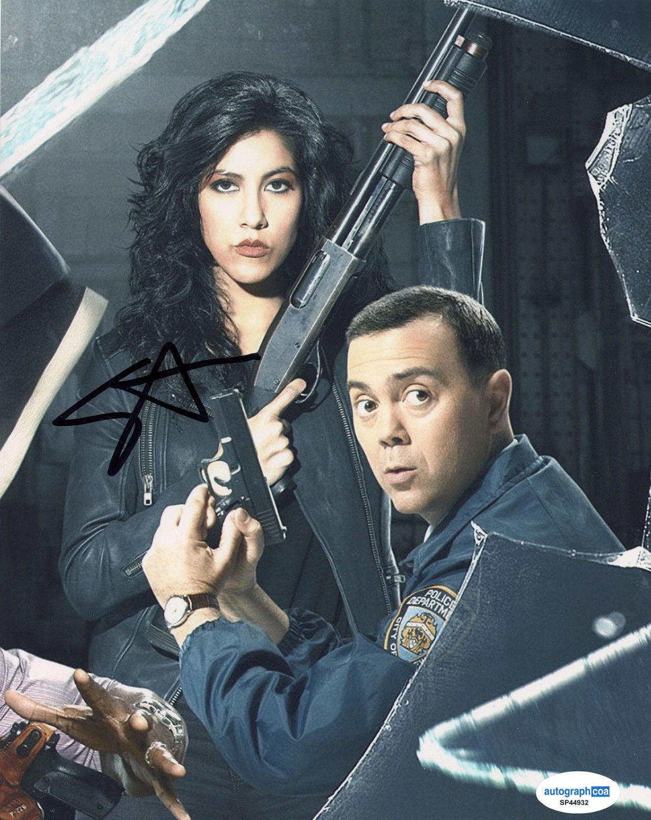 Stephanie Beatriz signed “BROOKLYN NINE-NINE” 8×10 Photo EXACT PROOF e Rosa ACOA